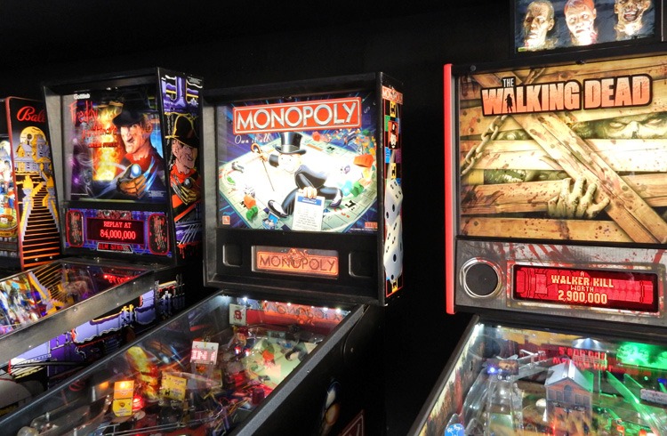Pinball and classic video games at Reboot