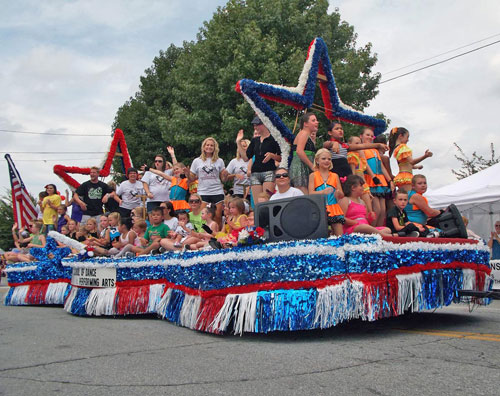 The King Apple Parade - photo courtesy of the Henderson County TDA