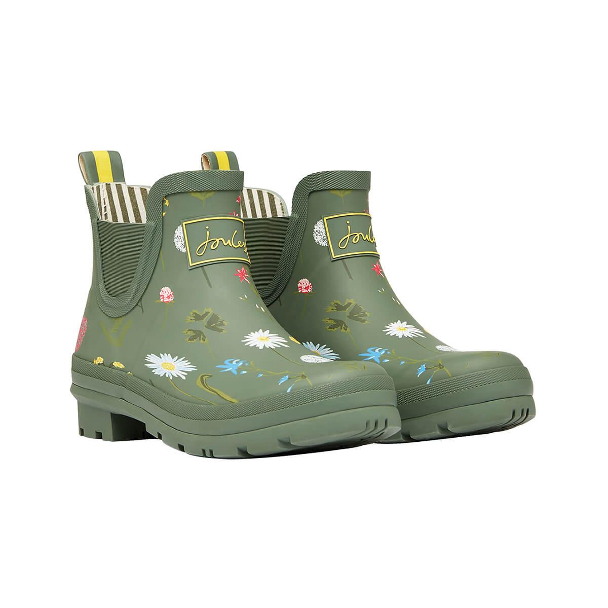 pineapple rain boots