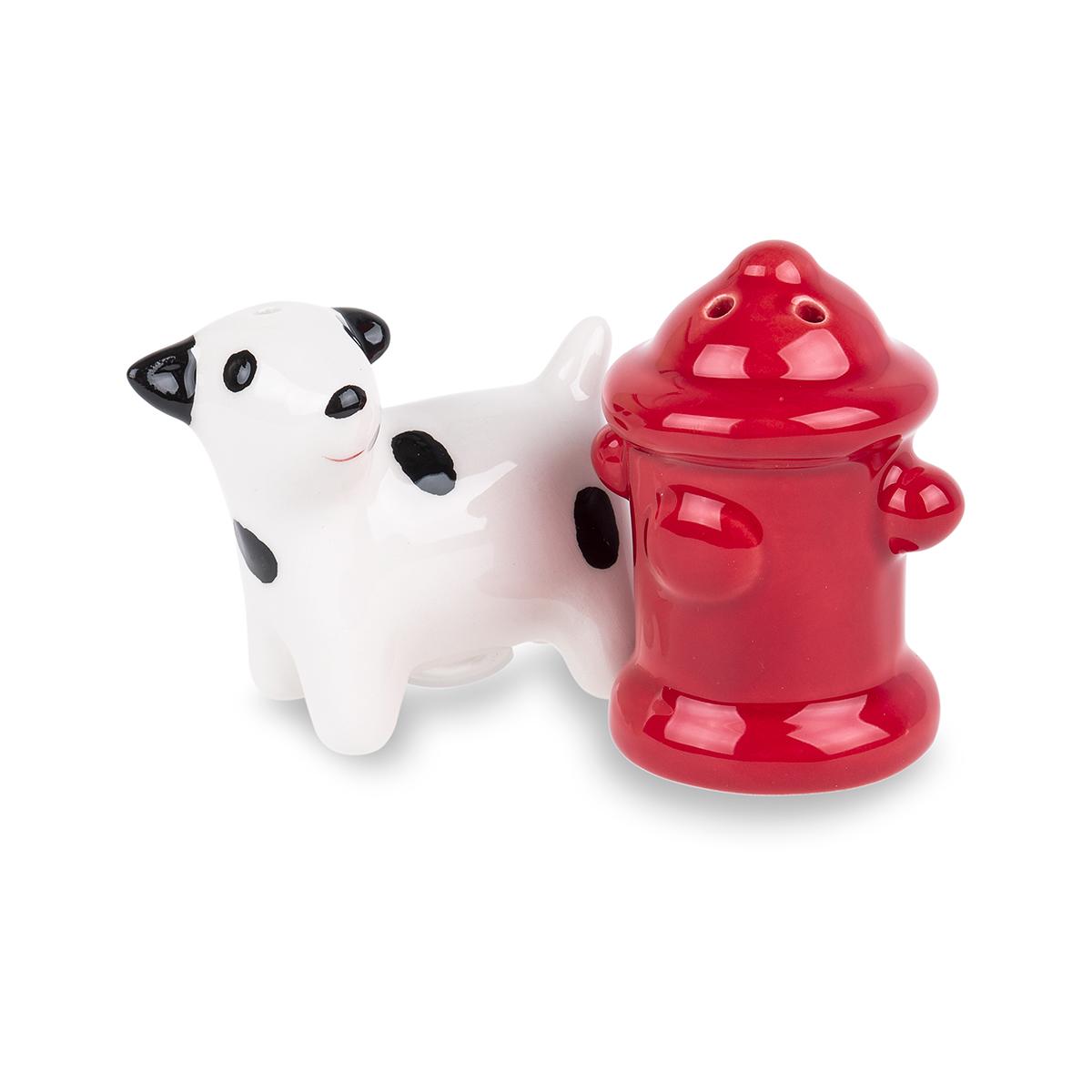  Dog And Hydrant Salt & Pepper Shakers