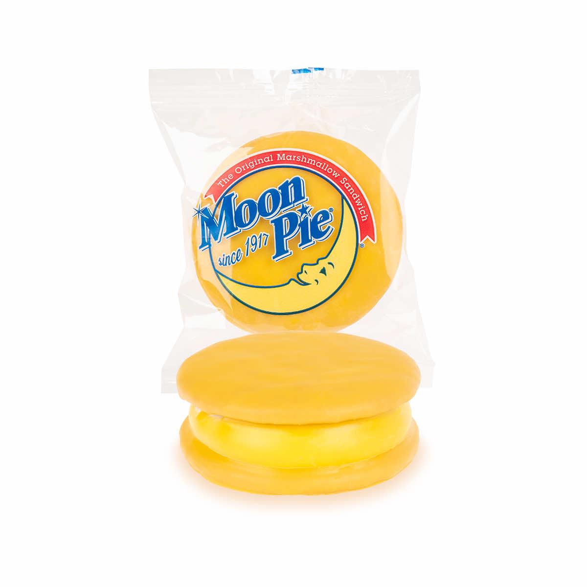  Mini Banana Moonpie Boxed Snacks