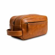 The Oxford Leather Dopp Kit: CAMEL_TAN
