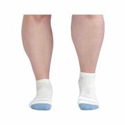 Women's Solid Cushioned No Show Socks: WHITE